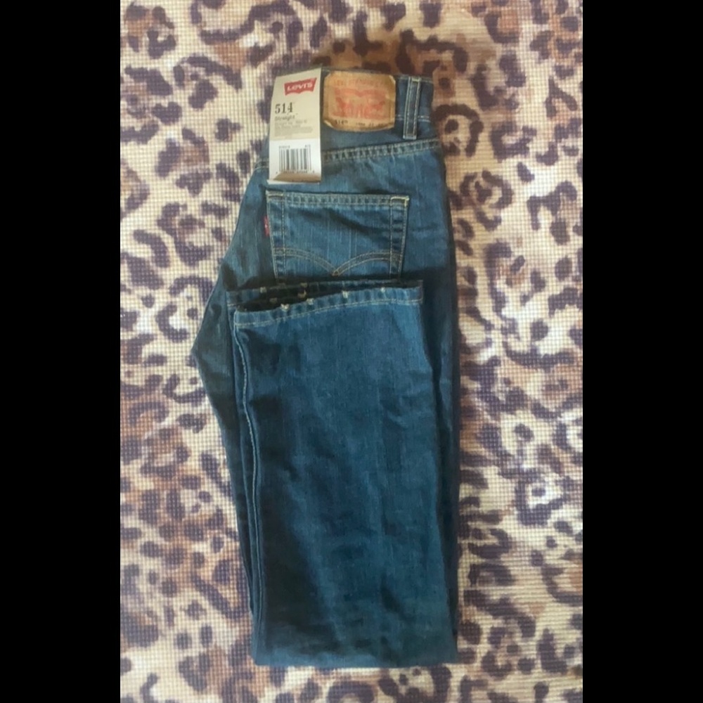 NWT women’s Levi’s 514 straight size 14